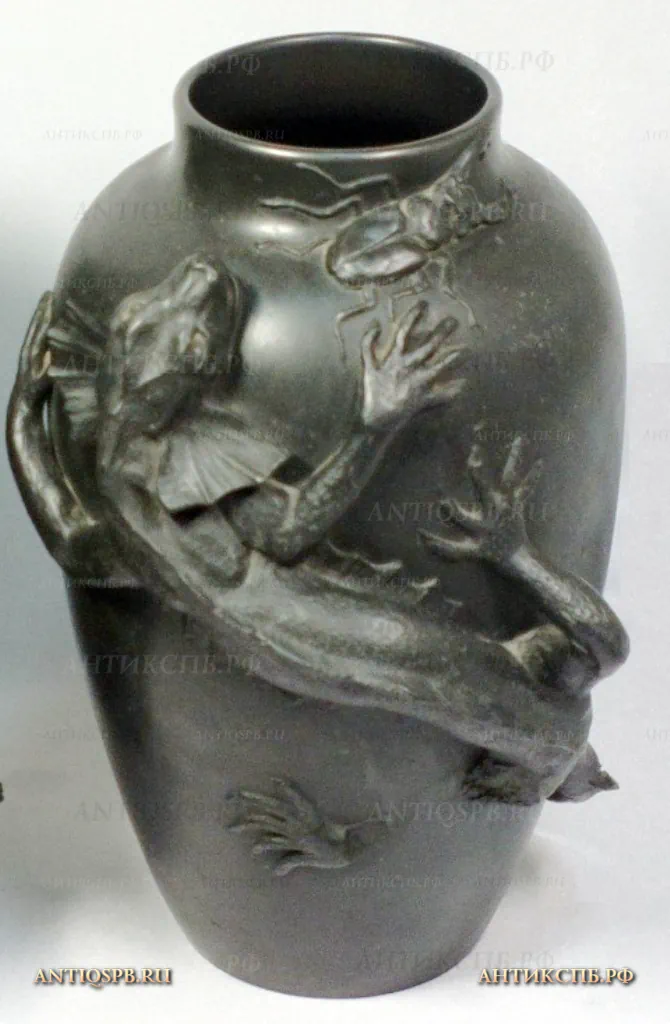 Ваза антикварная керамическая "Ящерица". Дания. Нач. ХХ века. №19447.1